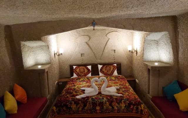 Armesos Cave Hotel