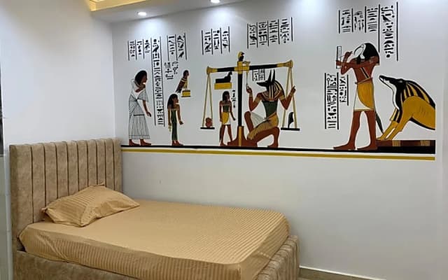 Amon Ra Hotel