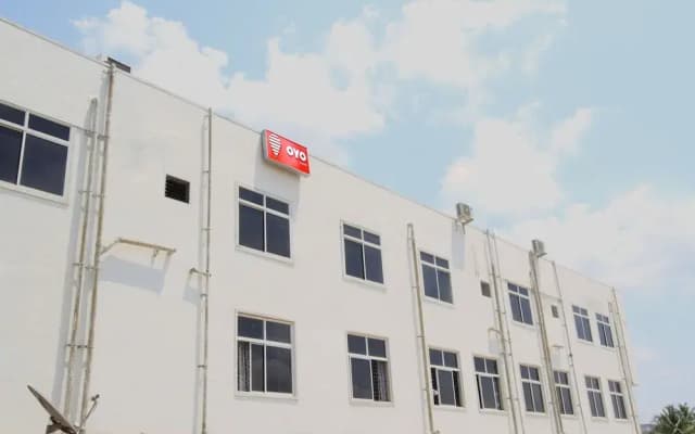 OYO 6787 Sri Sai Residency