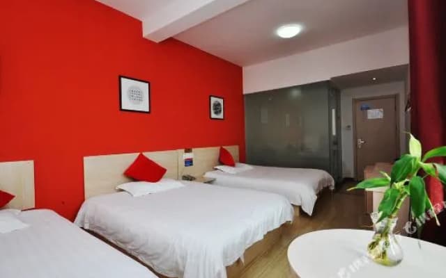 City 118 Express Hotel (Yangzhou Dongguan Street Heyuan Branch)