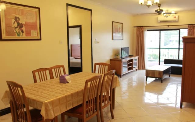 Marimari Marina Service Condo