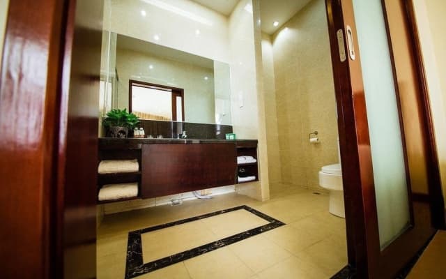 Beihai Silver Beach 1 International Conference Centre Hotel