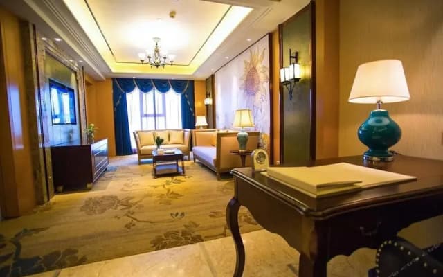 Days Hotel & Suites by Wyndham Ivy Zunyi