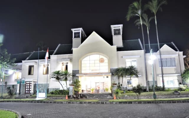 ZEN Rooms Basic Cipanas Km.78