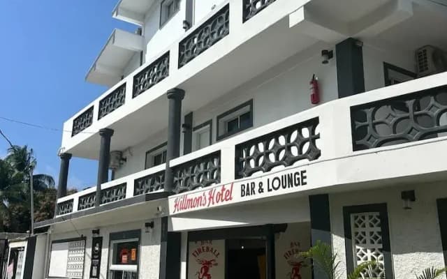 Hillmon'S Hotel Bar & Lounge