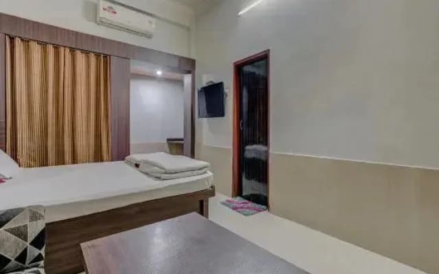 Hotel Basera