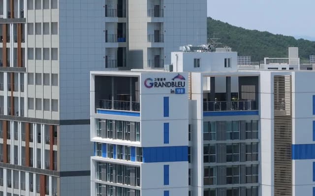 Grandbleu Hotel & Residence