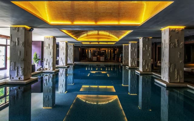Hangzhou Rose Garden Resort & Spa