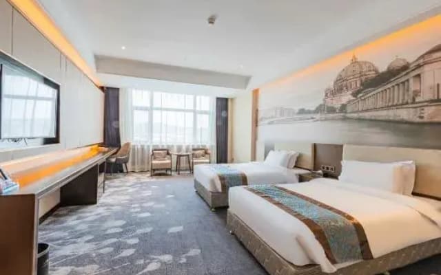 Yunwei Business Hotel