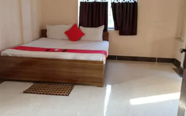 Goroomgo Arhan Villa Kolkata