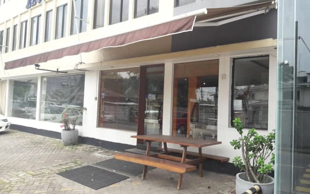 Hotel Janaki