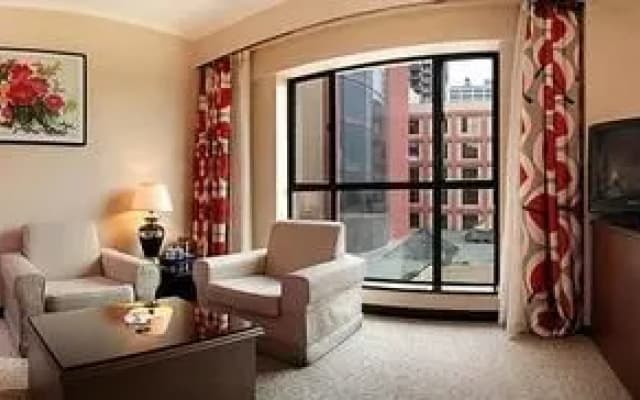 Le Garden Hotel