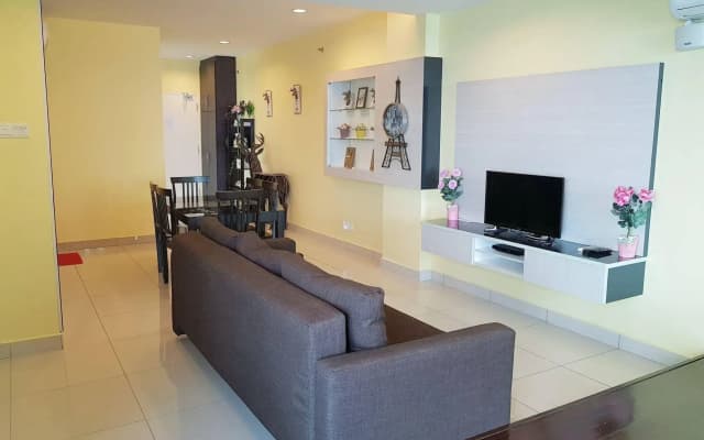 Mansion One Suite @ Gurney