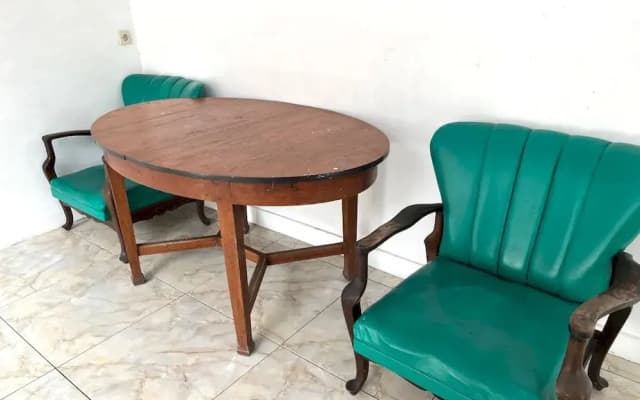 OYO LIFE 92844 Penginapan Cibodas