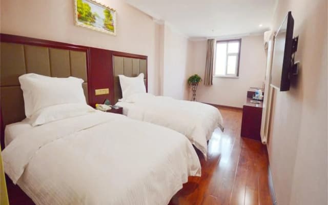 julin Holiday Hotel