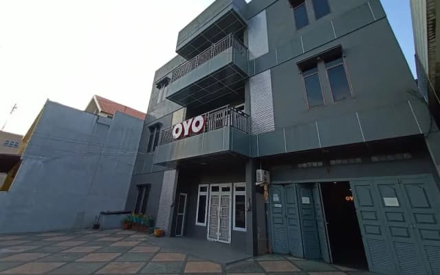 Oyo 916 Bintara Guest House