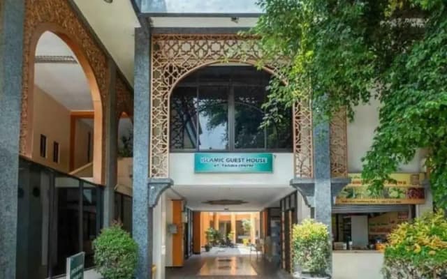 Islamic Guest House At Taqwa