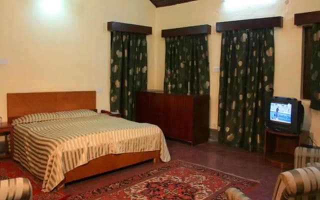 Hotel Balrampur House