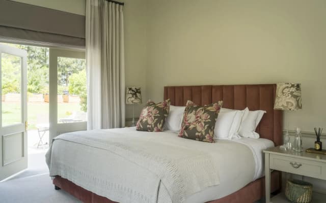Cape Vue Country House