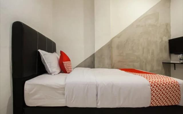 Hotel O Mono Guest House