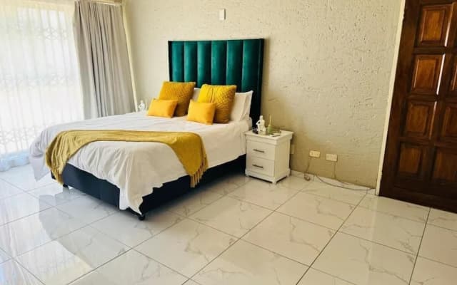 Villa Picasso - 3 Bed Villa