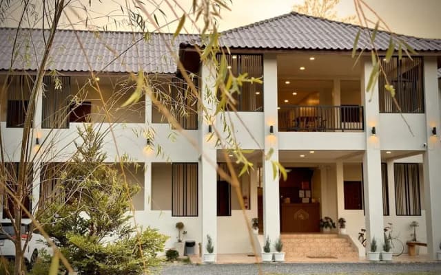 น่าน ม่วนใจ Nan Muanjai Hotel