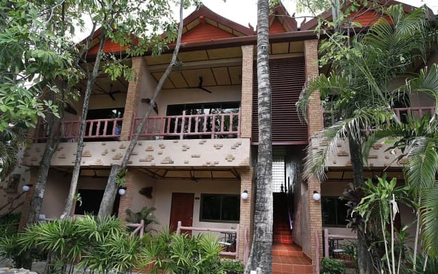 Friendship Beach Resort & Atmanjai Wellness Spa
