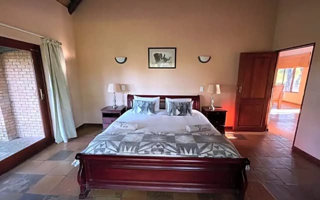 Sondela Nature Reserve & Spa - Moselesele Tent Camp