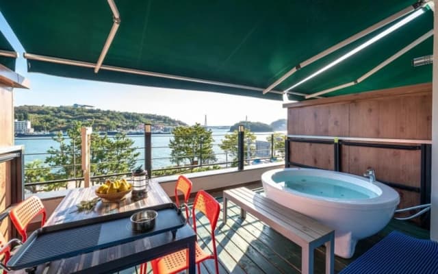 Yeosu Romance Night Sea Pension Resort
