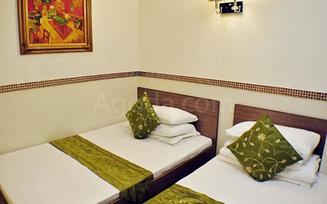 J2 Guest House