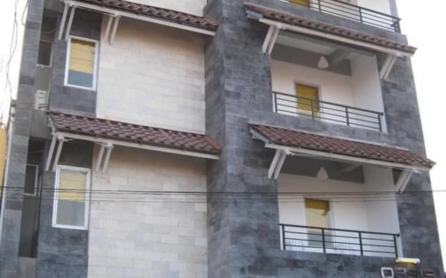 Oasis Studio Hotel Dua Male Only Hotel