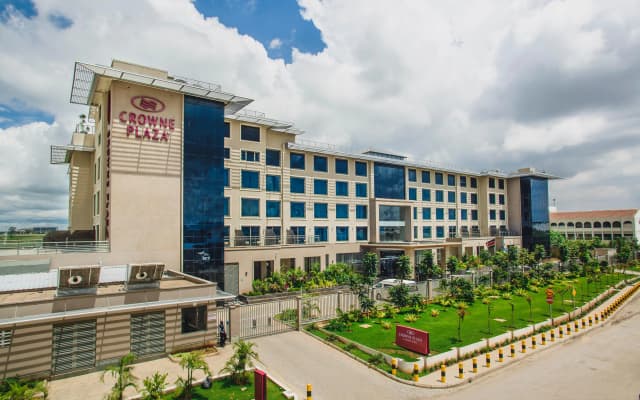 Отель Crowne Plaza Nairobi Airport, an IHG