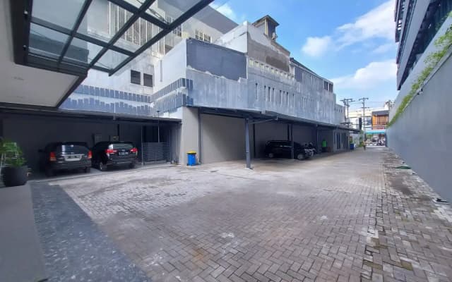 Atap Biru Residence