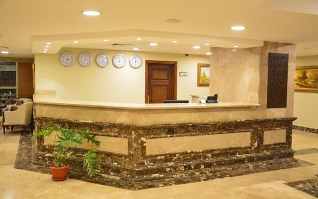 Rehana Plaza Hotel