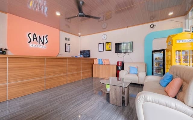 Sans WM Hotel Blitar