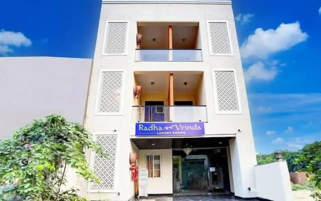 Hotel Radha Vrinda