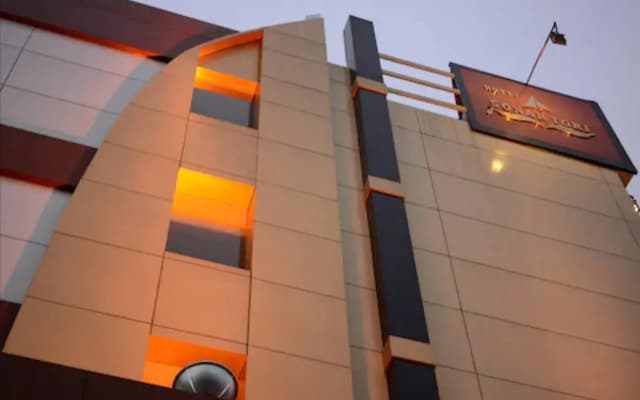 hotel Sonar Tori