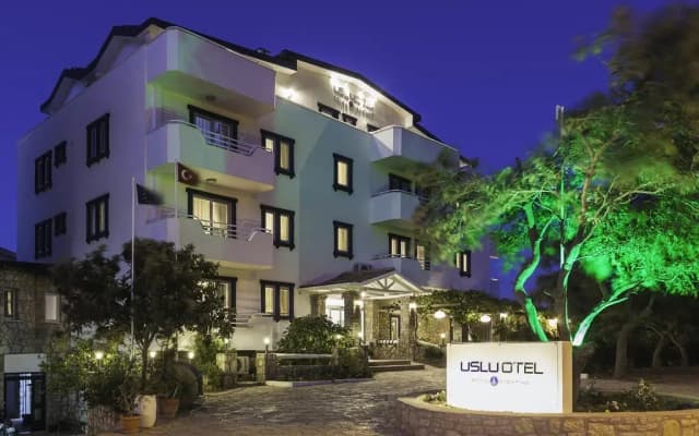 Uslu Otel Royal Yachting