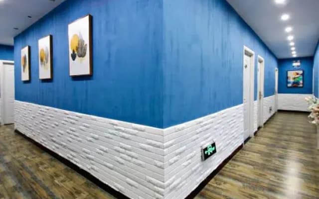 Style Theme Hotel (Fuyang Normal University West Lake Campus)