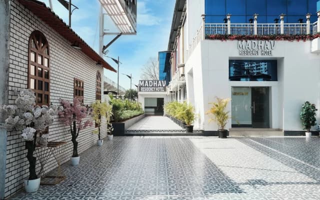 Madhav Residency Hotel & Banquet, Kalyan, Mumbai