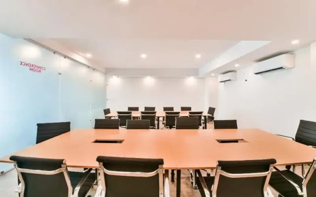 OYO Townhouse 323 Sector 9 Hiran Magri