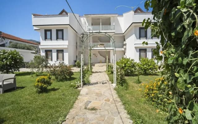 Arzu Otel