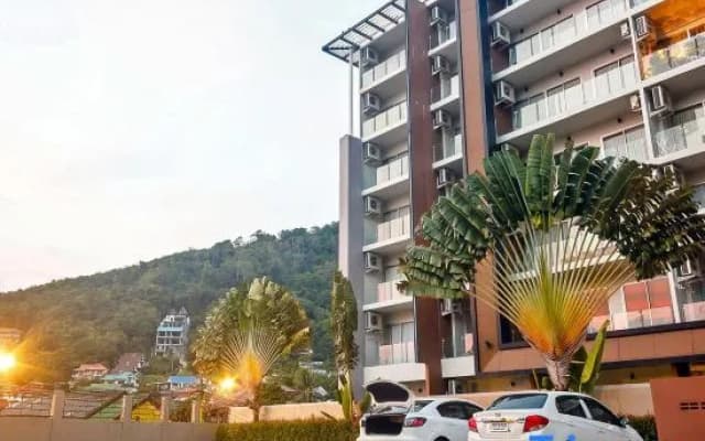 Chic Condo Karon by RESAVA