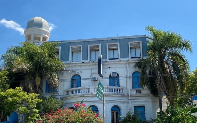 Hotel Vicente Lopez