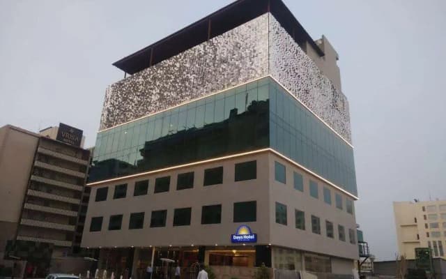 Days Hotel by Wyndham Jaipur Tonk Road
