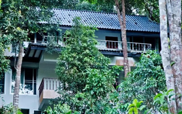 Chestnut Hill Eco Resort