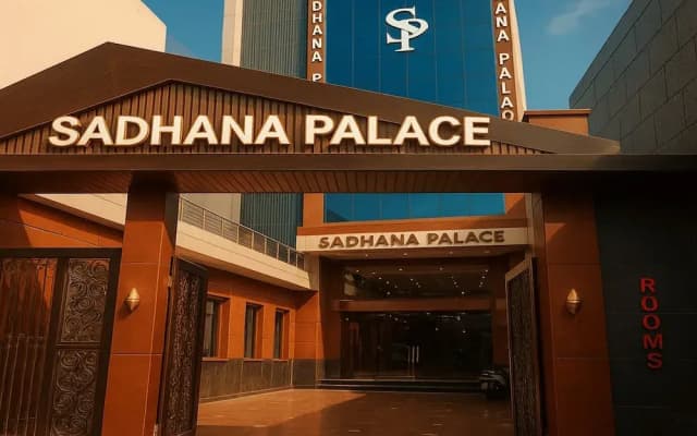 Hotel sadhana palace