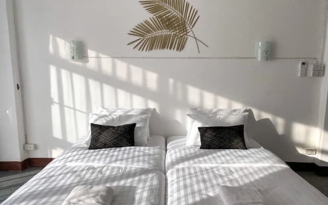 Monkey Toe Guesthouse - Hostel