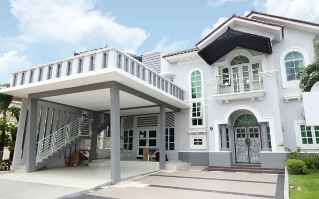 Airy Eco Syariah Simpang Jam Gajah Mada Puri Casablanca Batam