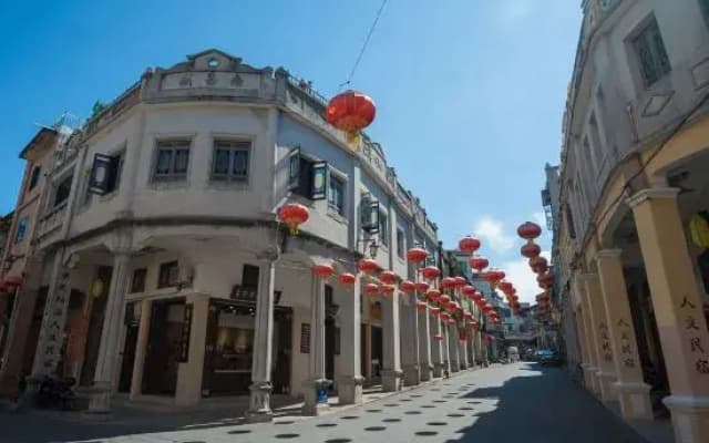 Liyuan Nanchangsheng Boutique Humanities Homestay (Zhuhai Doumen Yu Hot Spring Branch)